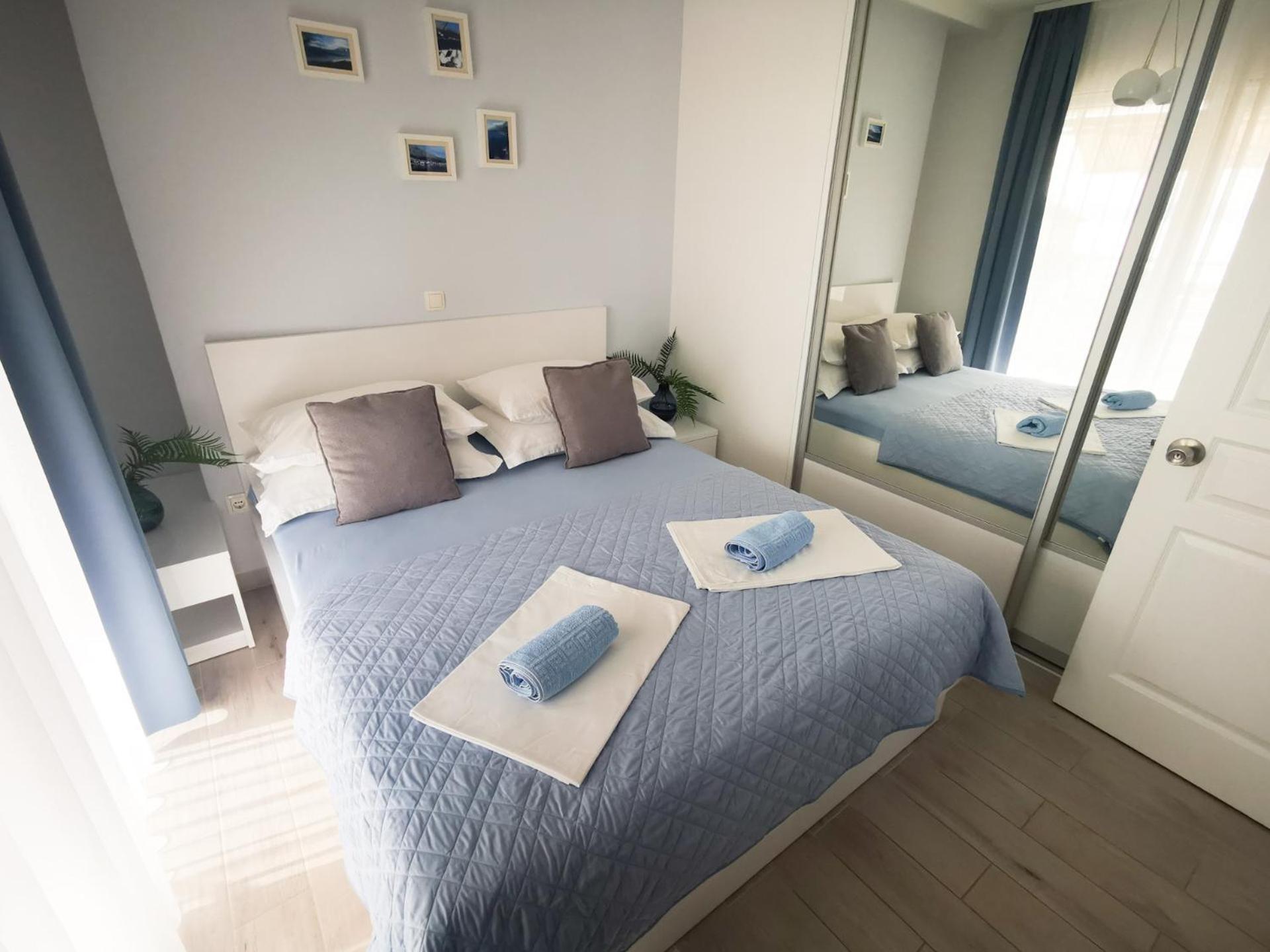 Rita Apartments - Sea-View Apartment 2Plus1 Tučepi Exteriör bild